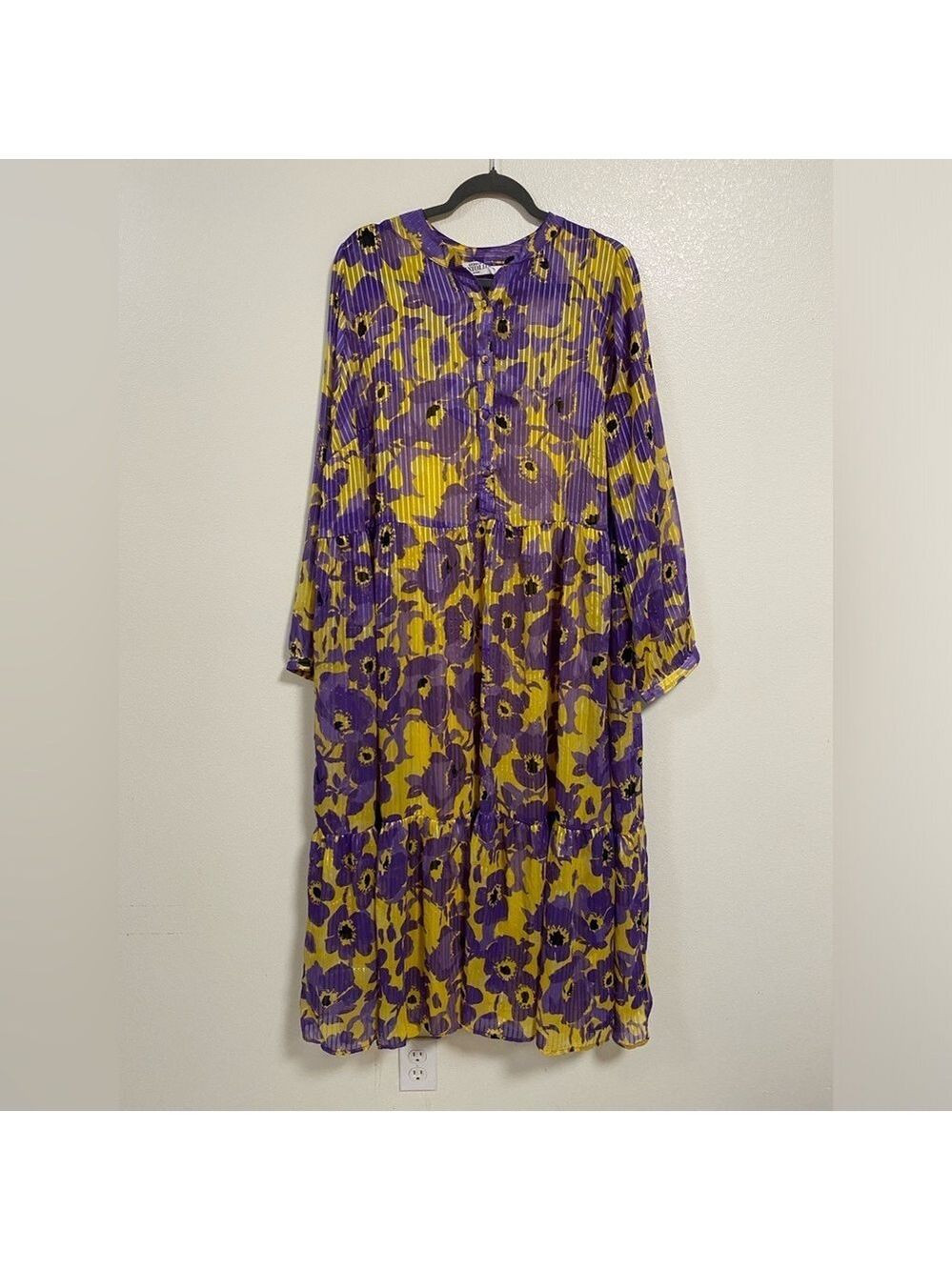 Studio Untold Tiered Maxi Dress Floral Print Purple & Yellow Plus size 24/26
